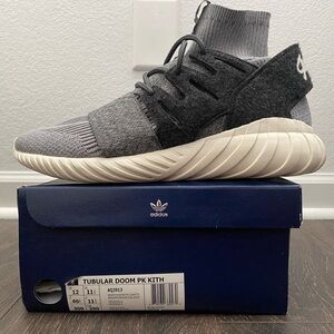 ADIDAS TUBULAR DOOM PK KITH/ medium grey core white/ size 12